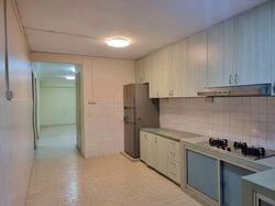 Blk 215 Bukit Batok Street 21 (Bukit Batok), HDB 3 Rooms #539464611